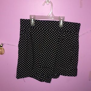 Black and White Polka Dot Shorts (with pockets!)